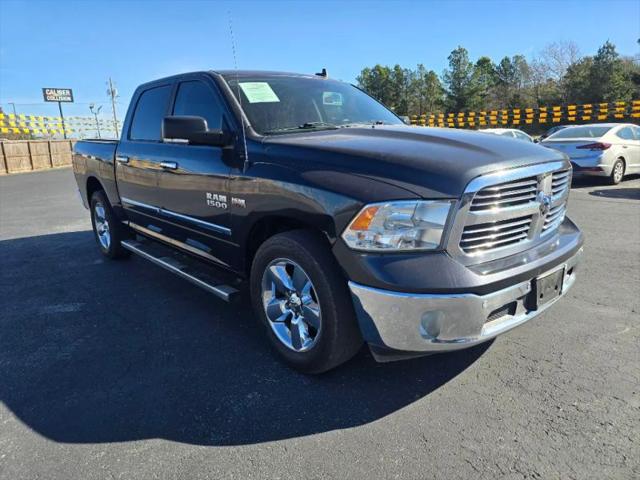 2017 Ram 1500 Lone Star Crew Cab 4x2 5'7" Box