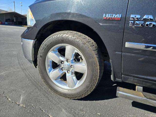 2017 Ram 1500 Lone Star Crew Cab 4x2 5'7" Box