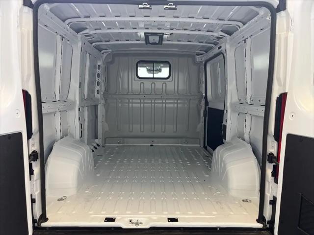 2026 Ram ProMaster Cargo Van Tradesman Low Roof 118" WB w/Pass Seat