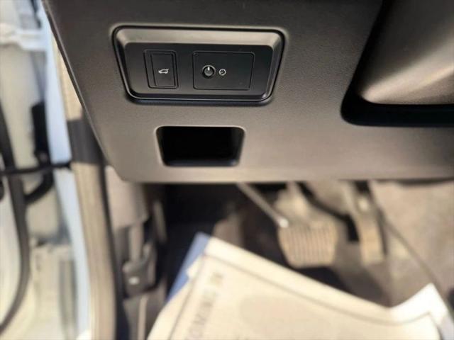 2018 Land Rover Discovery HSE LUXURY