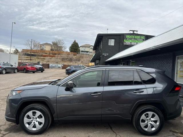 2019 Toyota RAV4 LE