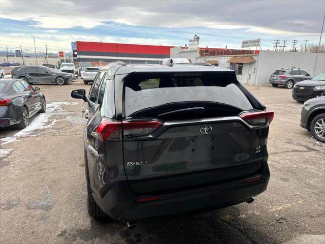 2019 Toyota RAV4 LE