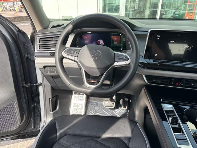 2026 Volkswagen Atlas Peak Edition