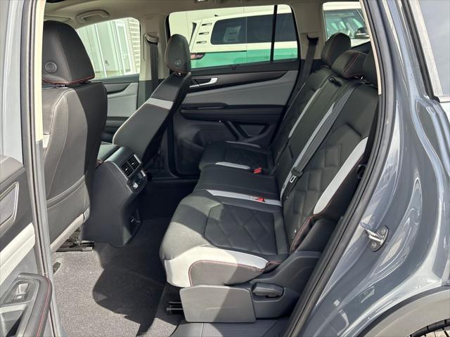 2026 Volkswagen Atlas Peak Edition