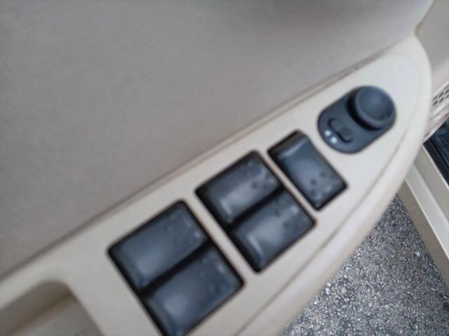 2004 Saturn Ion 2