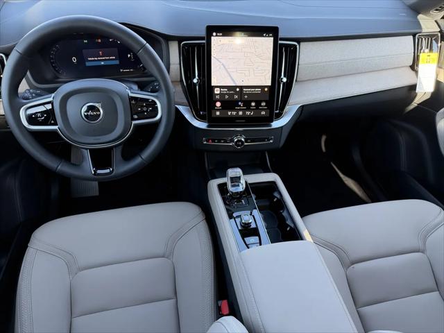 2026 Volvo XC90 Plus, B6 AWD Gas (mild hybrid), Gasoline, Bright, 7 Seats