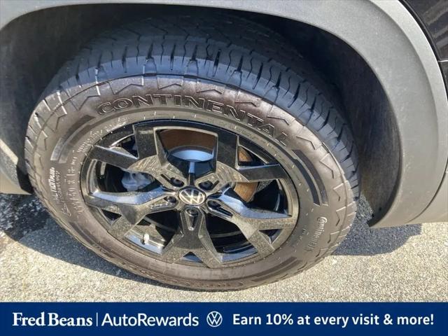 2026 Volkswagen Atlas Peak Edition