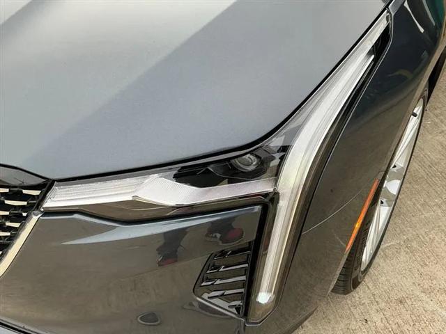 2020 Cadillac CT4 Luxury