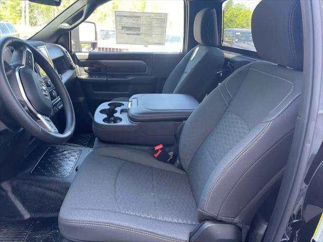 2026 Ram 5500 Tradesman/Big Horn