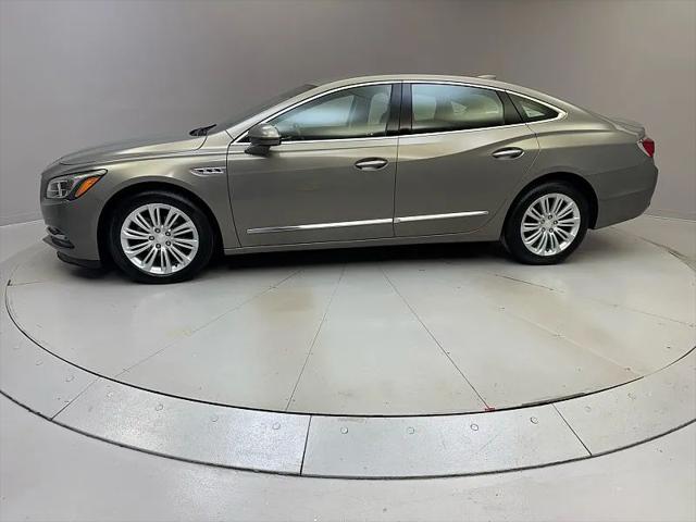 2019 Buick LaCrosse FWD Essence