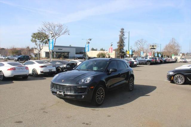 2017 Porsche Macan Base