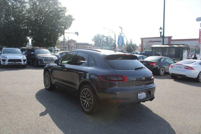 2017 Porsche Macan Base