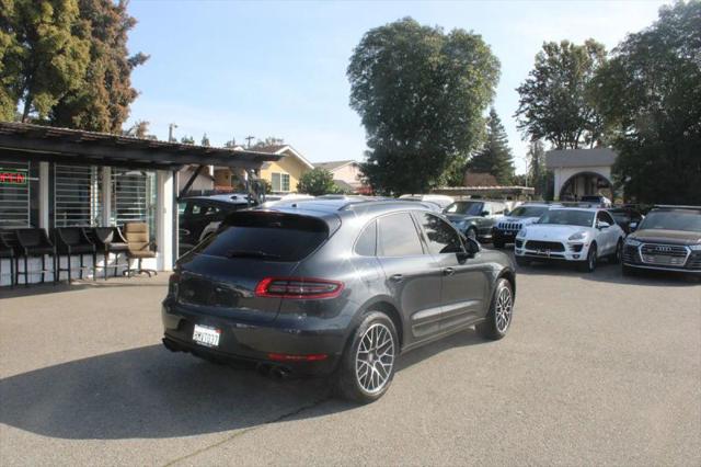 2017 Porsche Macan Base