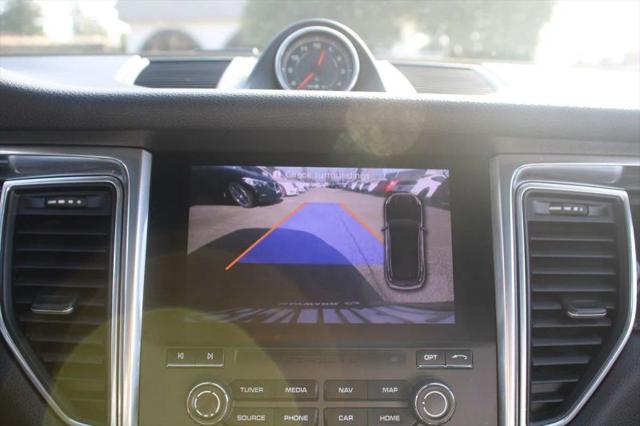 2017 Porsche Macan Base