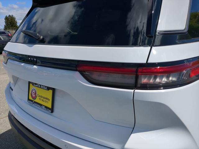 2026 Jeep Grand Cherokee Altitude 4x4