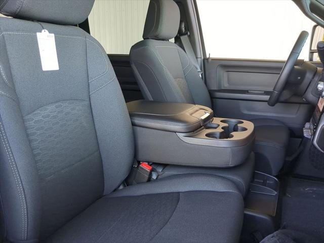 2026 Ram 3500 Tradesman Crew Cab 4x4 6'4" Box