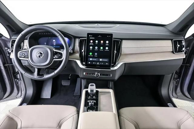 2026 Volvo XC90 Plus, B6 AWD Gas (mild hybrid), Gasoline, Bright, 7 Seats