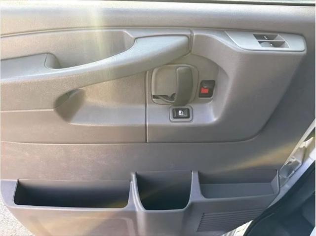 2015 Chevrolet Express LS