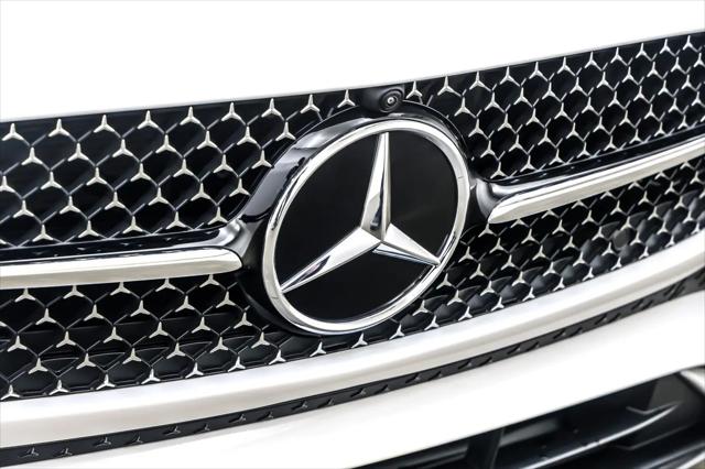 2026 Mercedes-Benz E-CLASS E 300 CLE 300