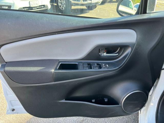2015 Toyota Yaris LE
