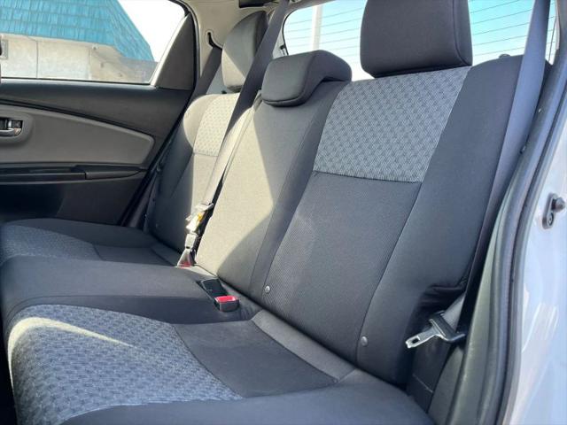 2015 Toyota Yaris LE