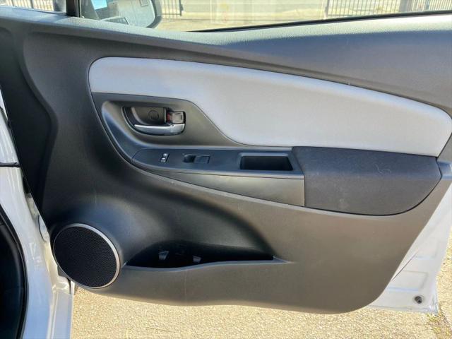2015 Toyota Yaris LE