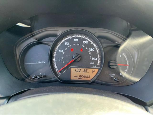 2015 Toyota Yaris LE