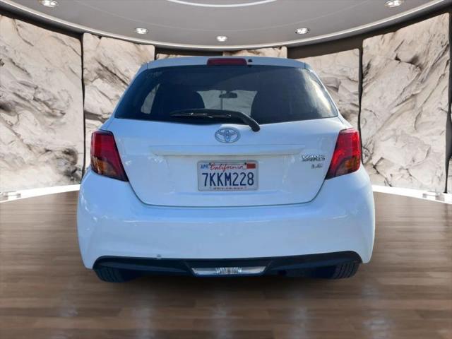 2015 Toyota Yaris LE