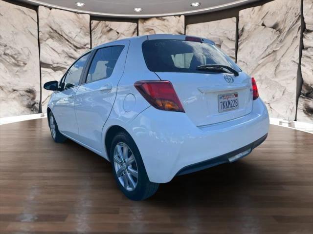 2015 Toyota Yaris LE