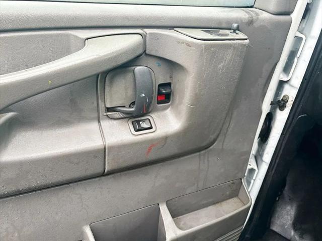 2025 Chevrolet Express Work Van