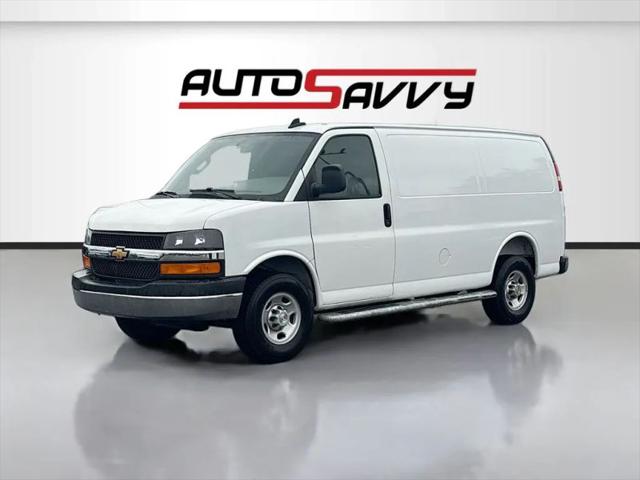 2025 Chevrolet Express Work Van