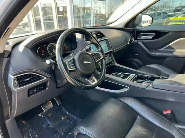 2017 Jaguar F-PACE S