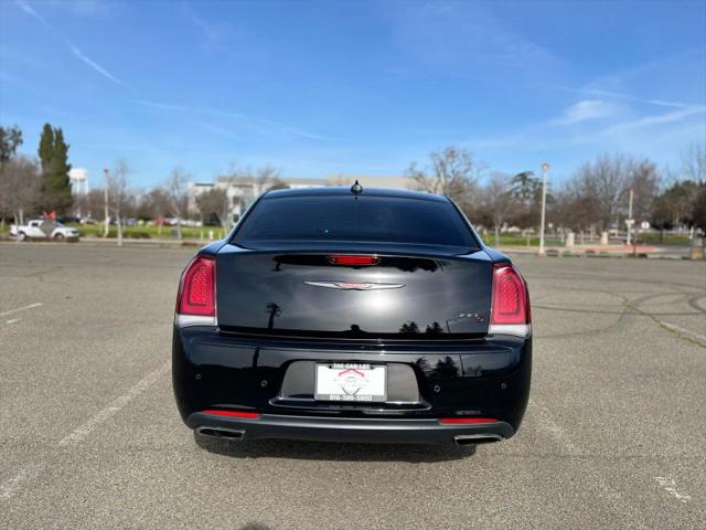 2021 Chrysler 300 300S