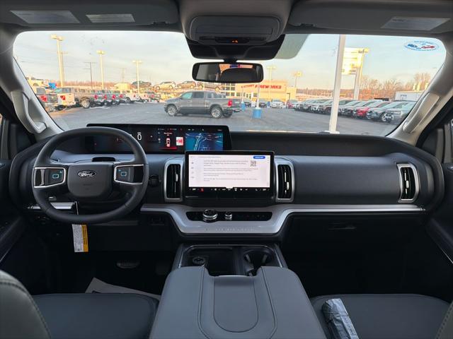 2026 Ford Expedition Max Active MAX