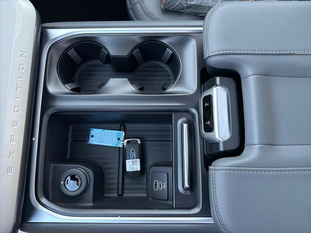 2026 Ford Expedition Max Active MAX