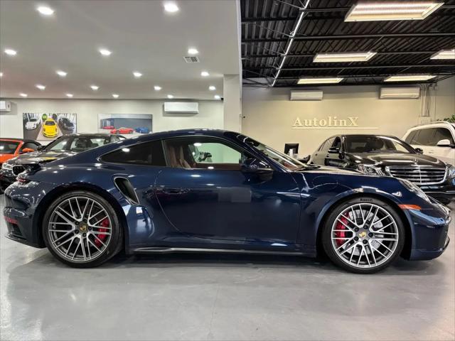2021 Porsche 911 Turbo