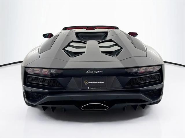 2018 Lamborghini Aventador S