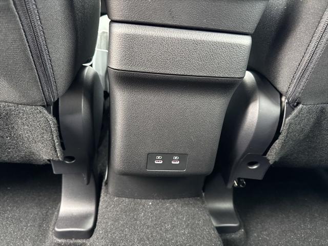2026 Mitsubishi Outlander Sport 2.0 LE