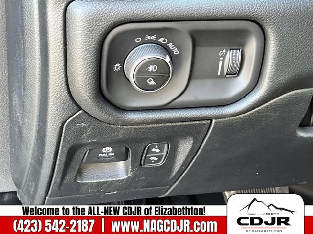 2026 Ram 1500 Big Horn Crew Cab 4x4 57 Box