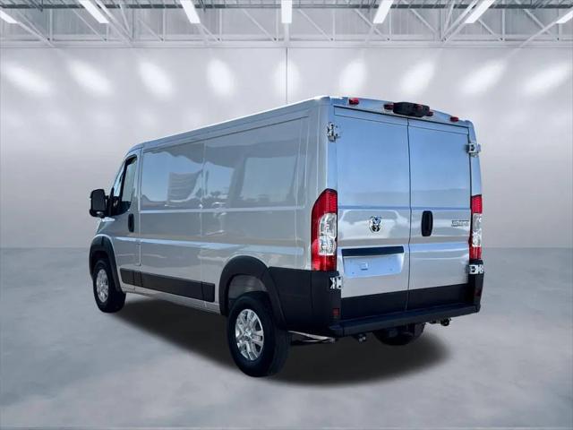 2026 Ram ProMaster Cargo Van SLT Low Roof 136" WB