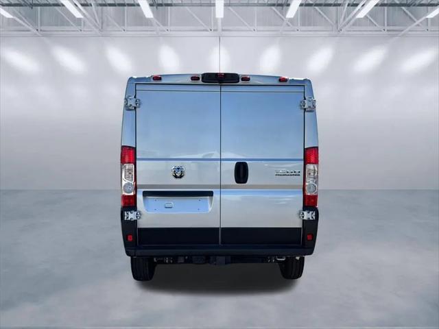 2026 Ram ProMaster Cargo Van SLT Low Roof 136" WB