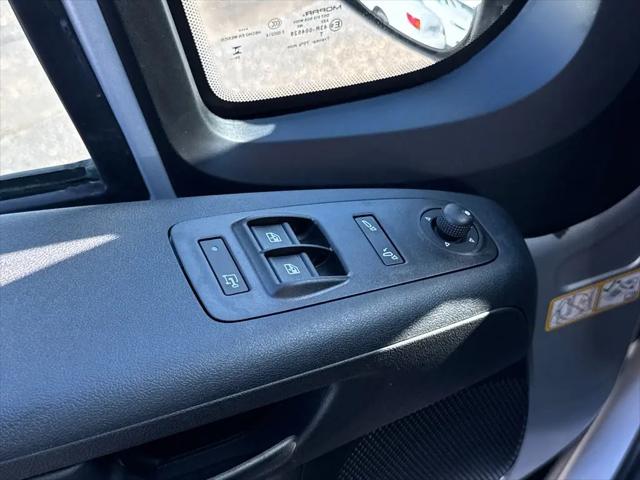 2026 Ram ProMaster Cargo Van SLT Low Roof 136" WB