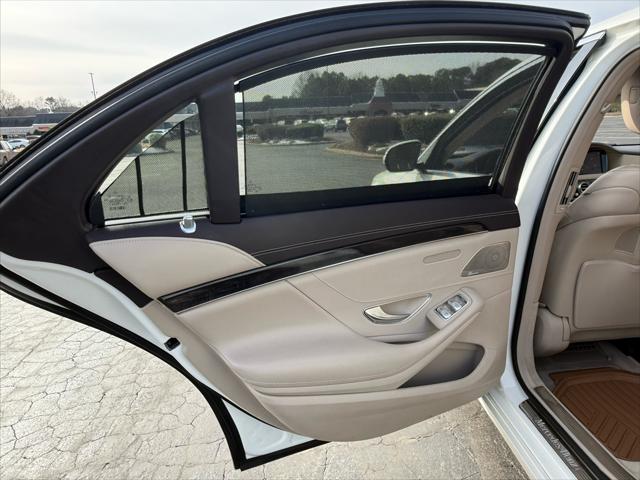2016 Mercedes-Benz S 550 4dr Sdn S 550 RWD