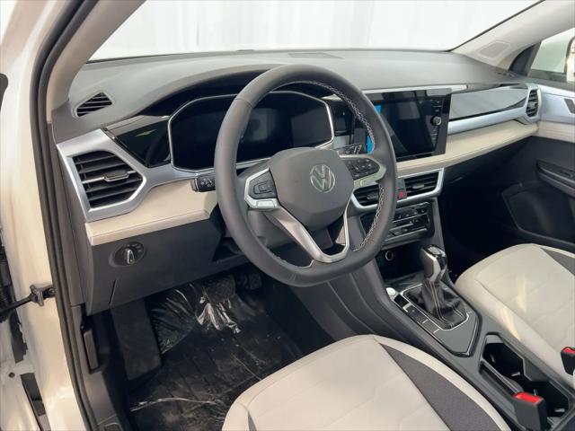 2026 Volkswagen Taos SE