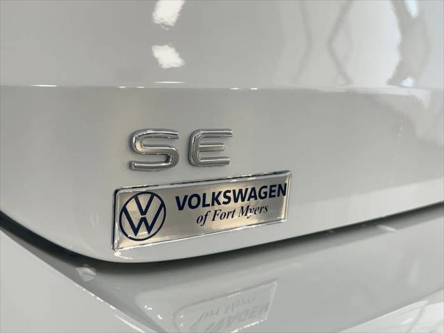 2026 Volkswagen Taos SE