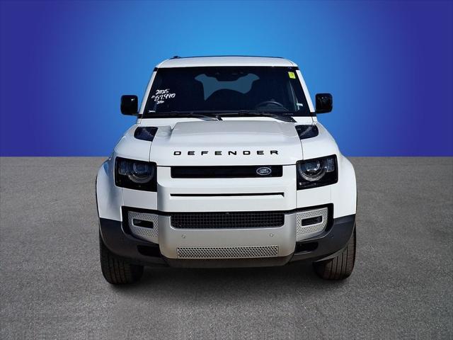 2025 Land Rover Defender 110 P300