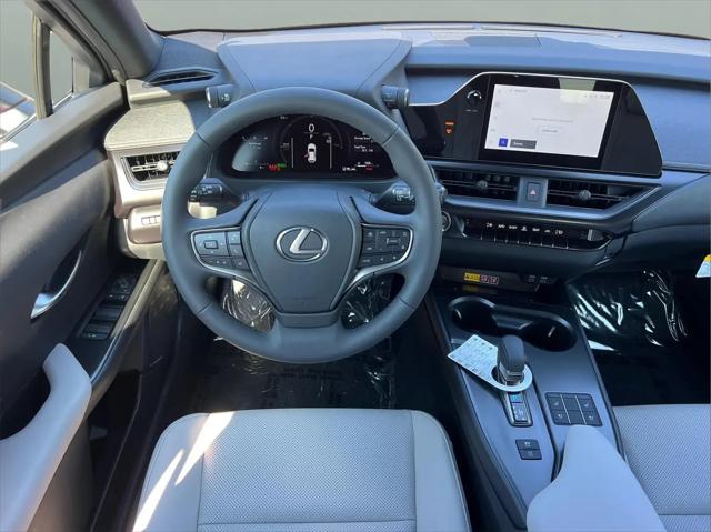 2025 Lexus 300 F SPORT Design
