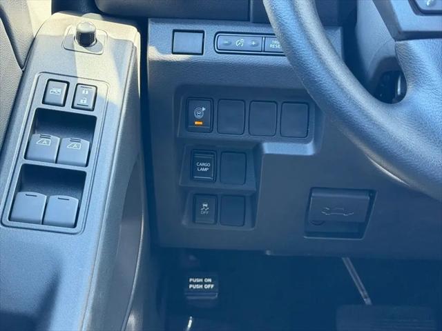 2026 Nissan Frontier Crew Cab Long Bed SV 4x4