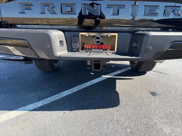 2026 Nissan Frontier Crew Cab Long Bed SV 4x4