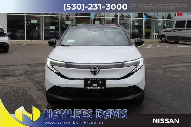 2026 Nissan LEAF PLATINUM+